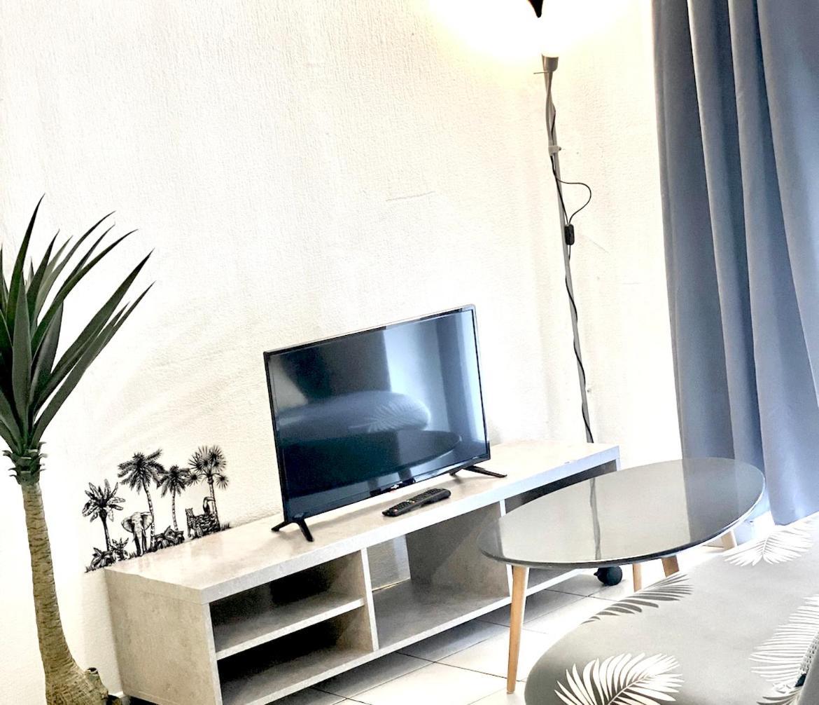 Studio Des Cathares Appartement Carcassonne Buitenkant foto